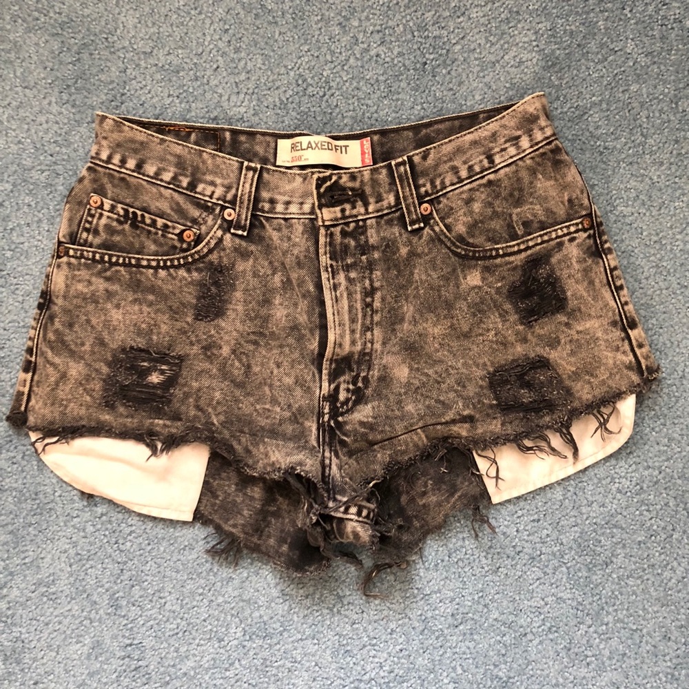 High waisted Levi denim shorts
